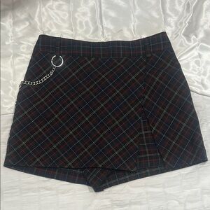 Black and Red Asymmetrical Mini Skirt for Casual Wear